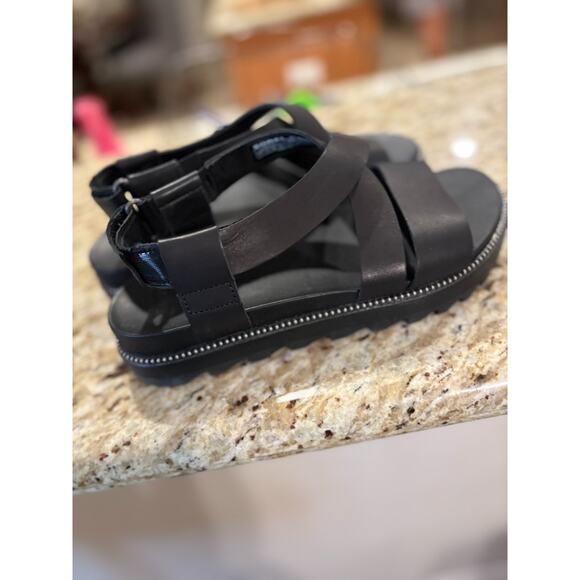 SOREL Roaming Criss Cross Black Slingbacks Sandals Women's Size 7 - Picture 7 of 8